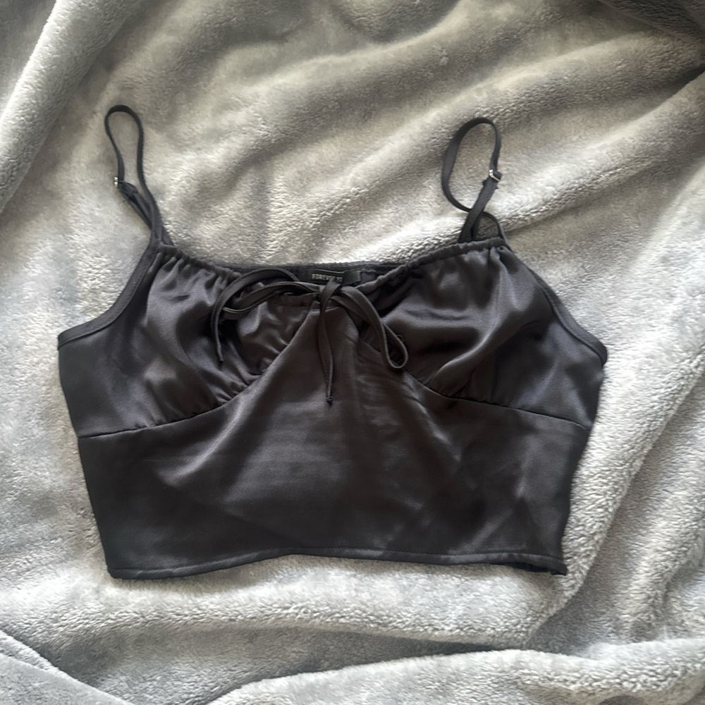 Forever 21 Black Satin Camisole Top - Picture 2 of 4